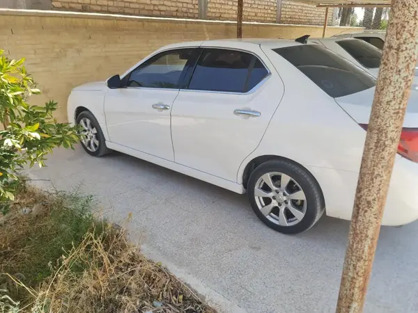 عکس دنا پلاس EF7