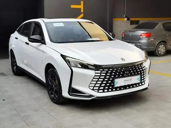لاماری اکو