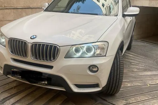 بی ام و X3