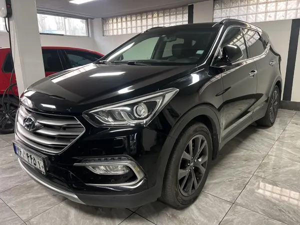 عکس هیوندای سانتافه