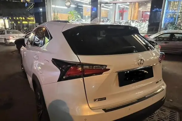 لکسوس NX