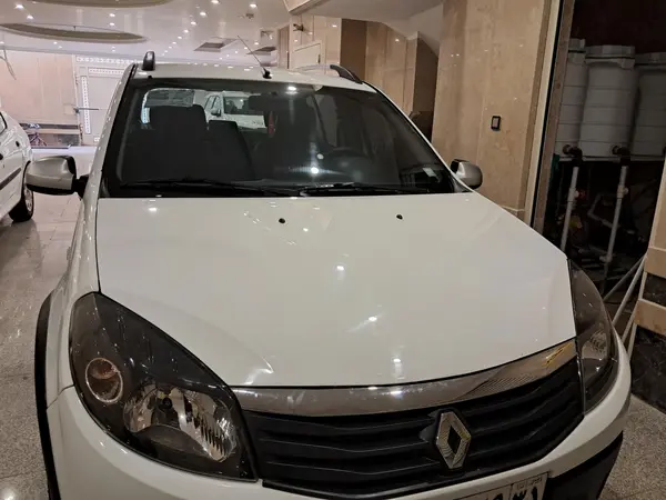 رنو ساندرو استپ وی