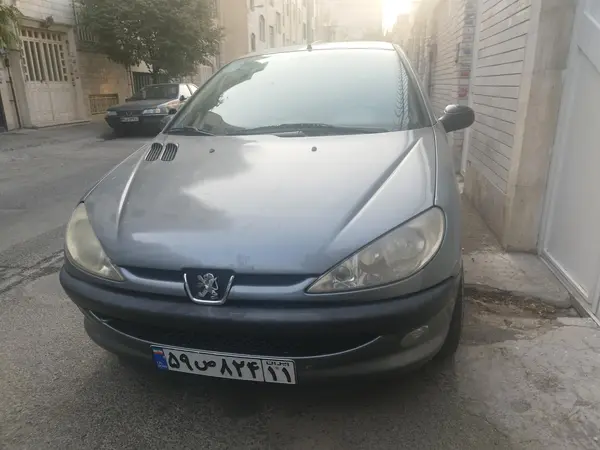 پژو 206