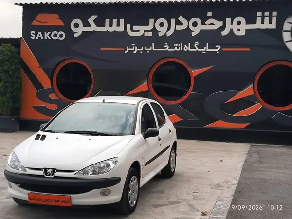 پژو 206