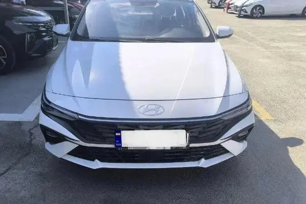 هیوندای النترا