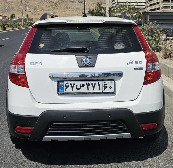 عکس دانگ فنگ H30 کراس
