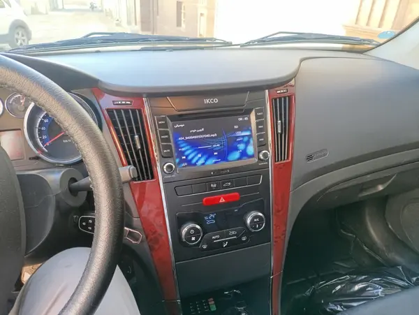 عکس دنا پلاس EF7