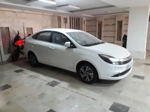 کی ام سی ایگل