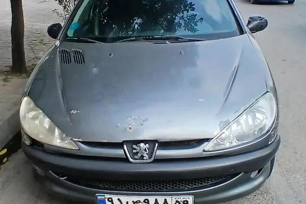 پژو 206