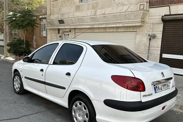 پژو 206 SD