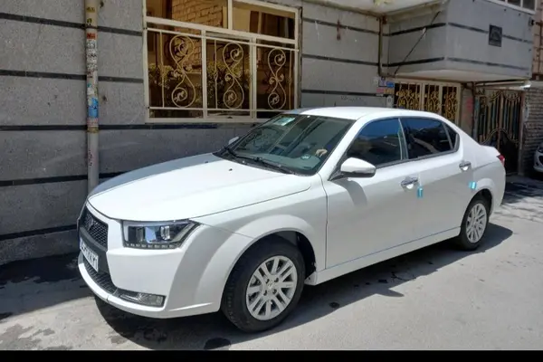 عکس دنا پلاس EF7P
