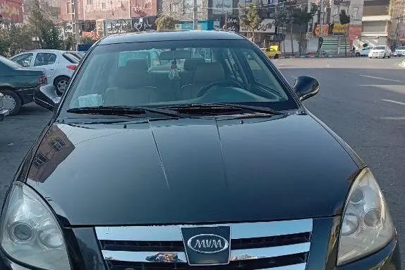 عکس ام وی ام 530