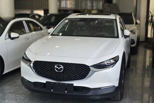 مزدا CX-30