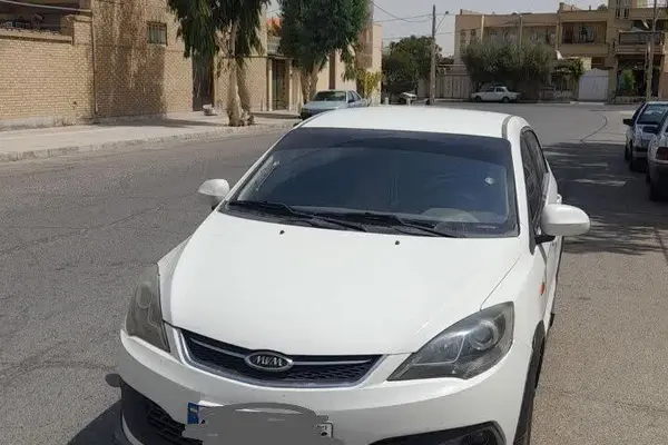 عکس ام وی ام 315هاچ بک