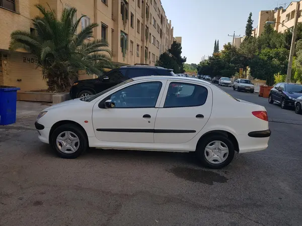 عکس پژو 206 SD