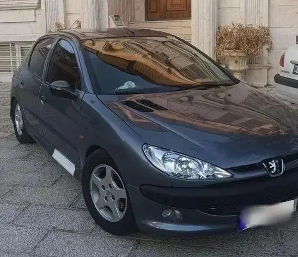 پژو 206