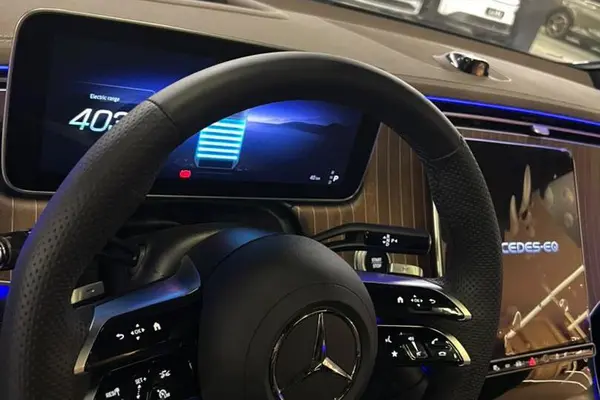بنز EQE SUV