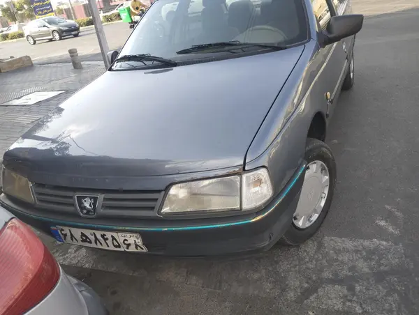 پژو 405