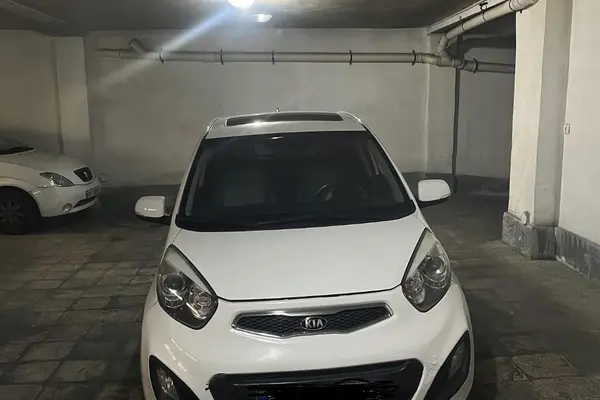 عکس کیا پیکانتو
