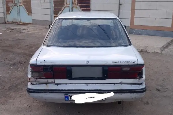 تویوتا کرولا