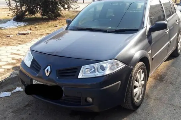 رنو مگان (وارداتی)