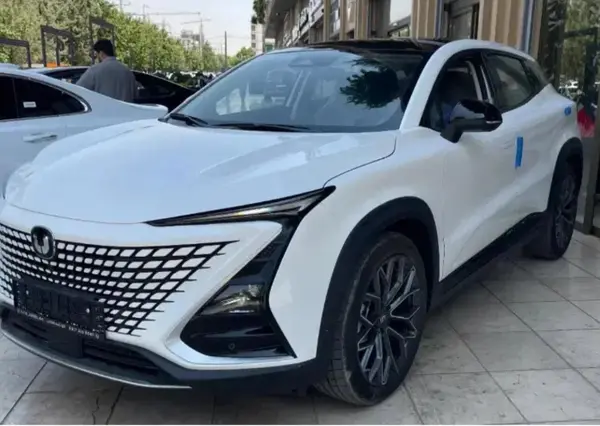 چانگان UNI-T