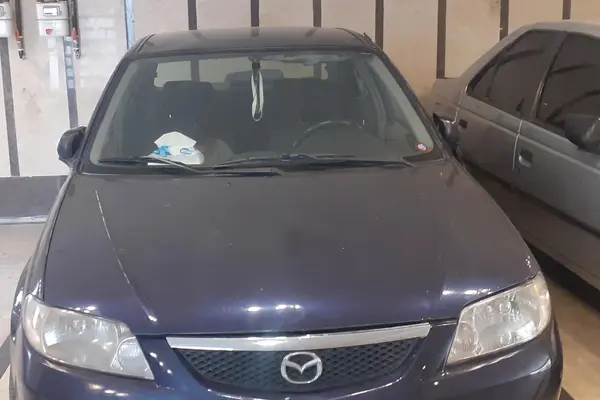 عکس مزدا 323