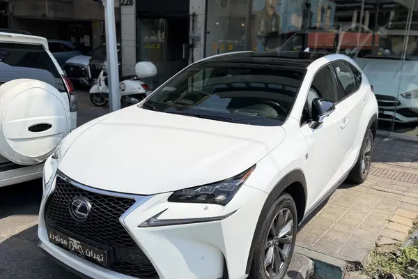 عکس لکسوس NX