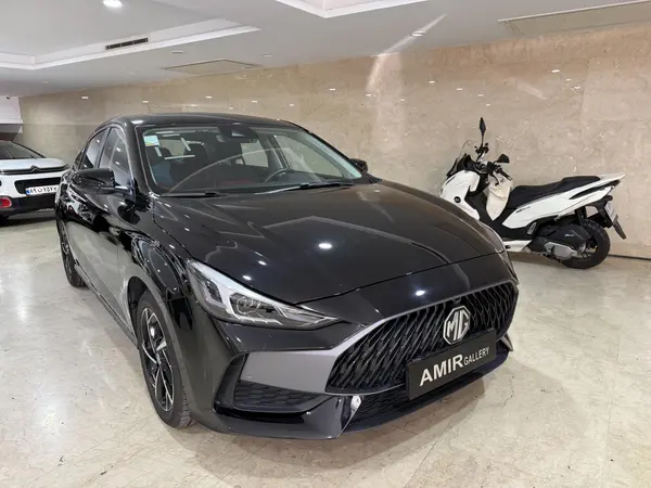 عکس ام جی GT
