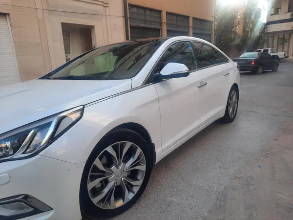 عکس هیوندای سوناتا