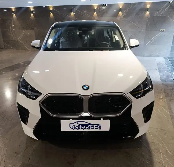 عکس بی ام و X2