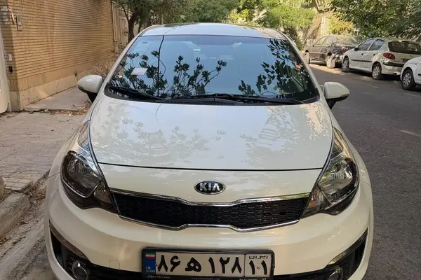 کیا ریو سدان