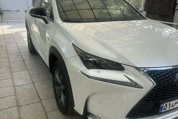 عکس لکسوس NX هیبرید