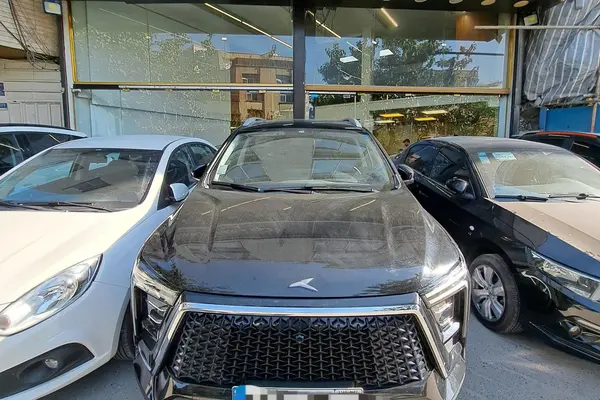 عکس کی ام سی X5