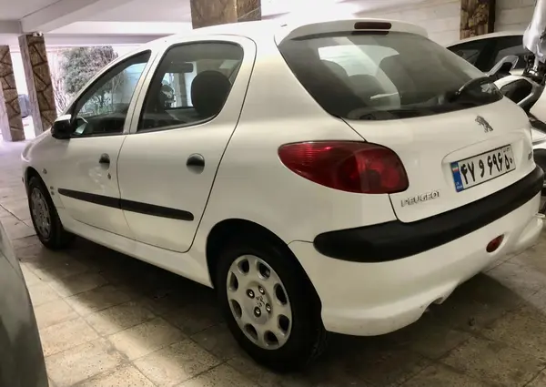 206