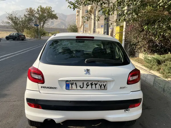 پژو 207