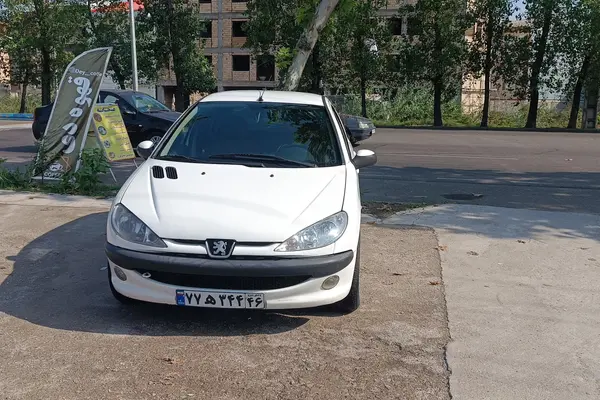 پژو 206