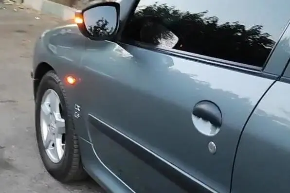 پژو 206 SD