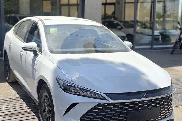 عکس بی وای دی چین پلاس DMi