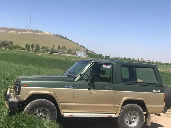 نیسان پاترول دو در