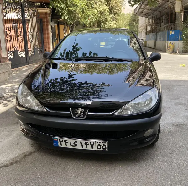 پژو 206