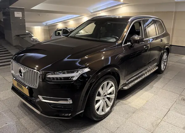 ولوو XC90