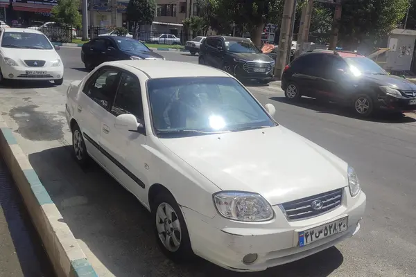 هیوندای ورنا
