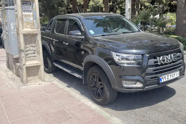 عکس کی ام سی T8
