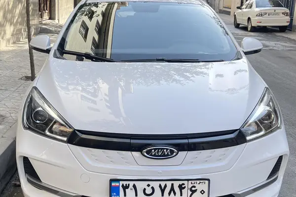 ام وی ام آریزو 5ev