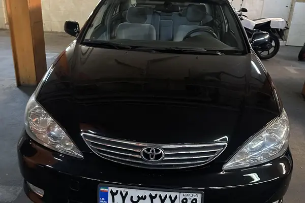 تویوتا کمری