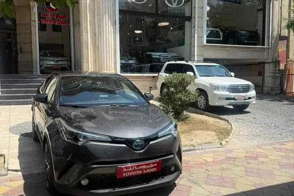 عکس تویوتا C-HR هیبرید