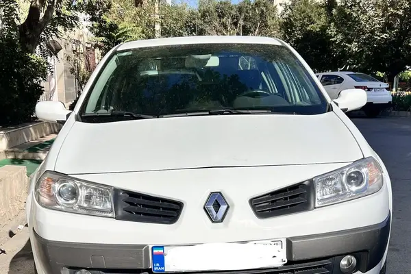 رنو مگان (مونتاژ)