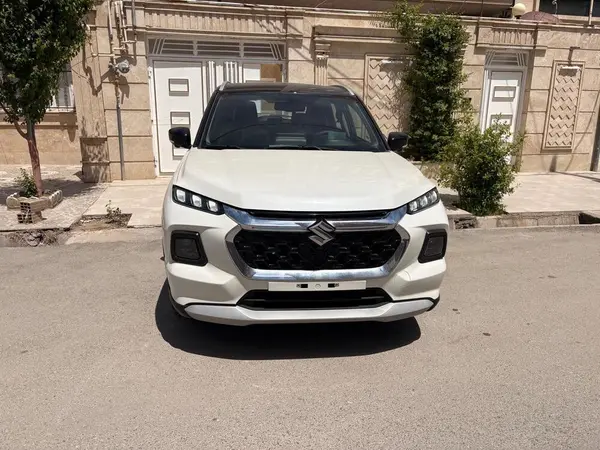 عکس سوزوکی گراند ویتارا هیبرید