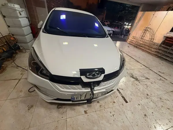 ام وی ام آریزو 5ev